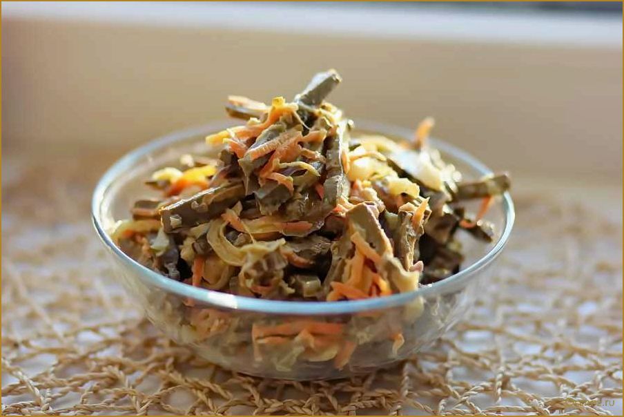 Салат с печенью — вкусное блюдо, которое украсит ваш стол