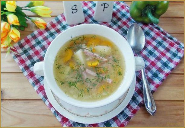 (рассольник, копченой, колбасой) Рассольник с копченой колбасой