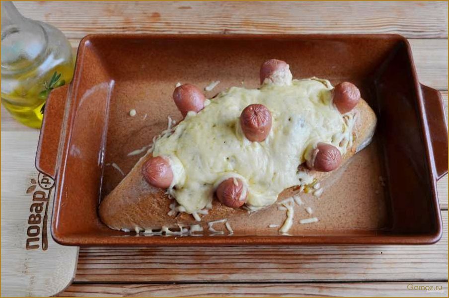 (хлебный, ёжик, сосисками, сыром, лакомство) Хлебный ёжик с сосисками и сыром — лакомство, которое покорило сердца гурманов!