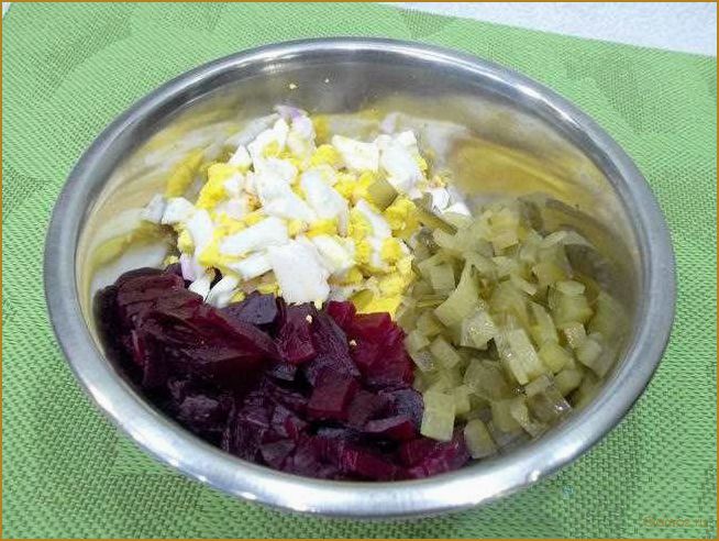 (свекла, соленым, огурцом, непревзойденное, сочетание) Свекла с соленым огурцом — непревзойденное сочетание вкусов и польза для здоровья