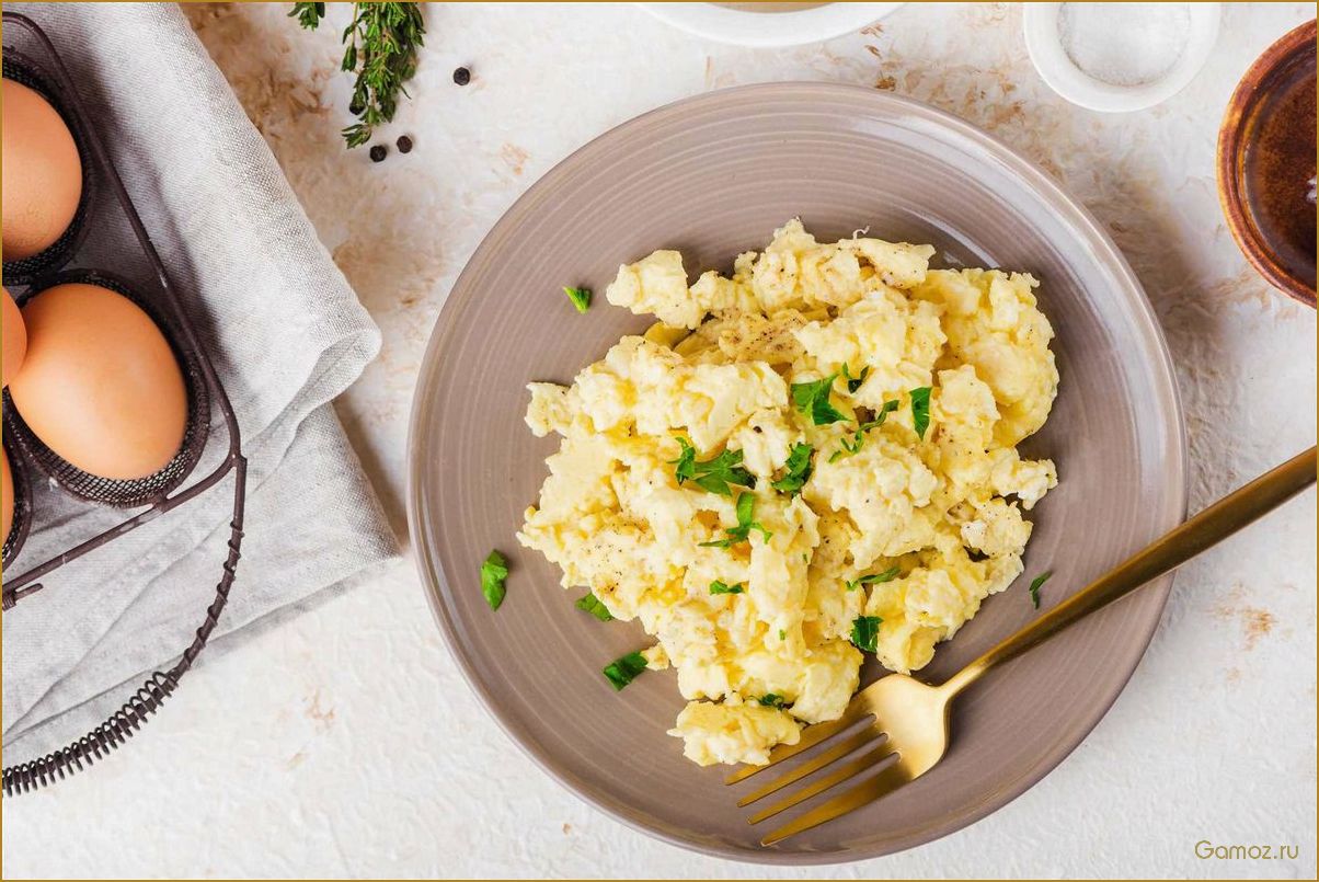 Яичница-болтунья — секреты приготовления воздушного завтрака без точек и двоеточий