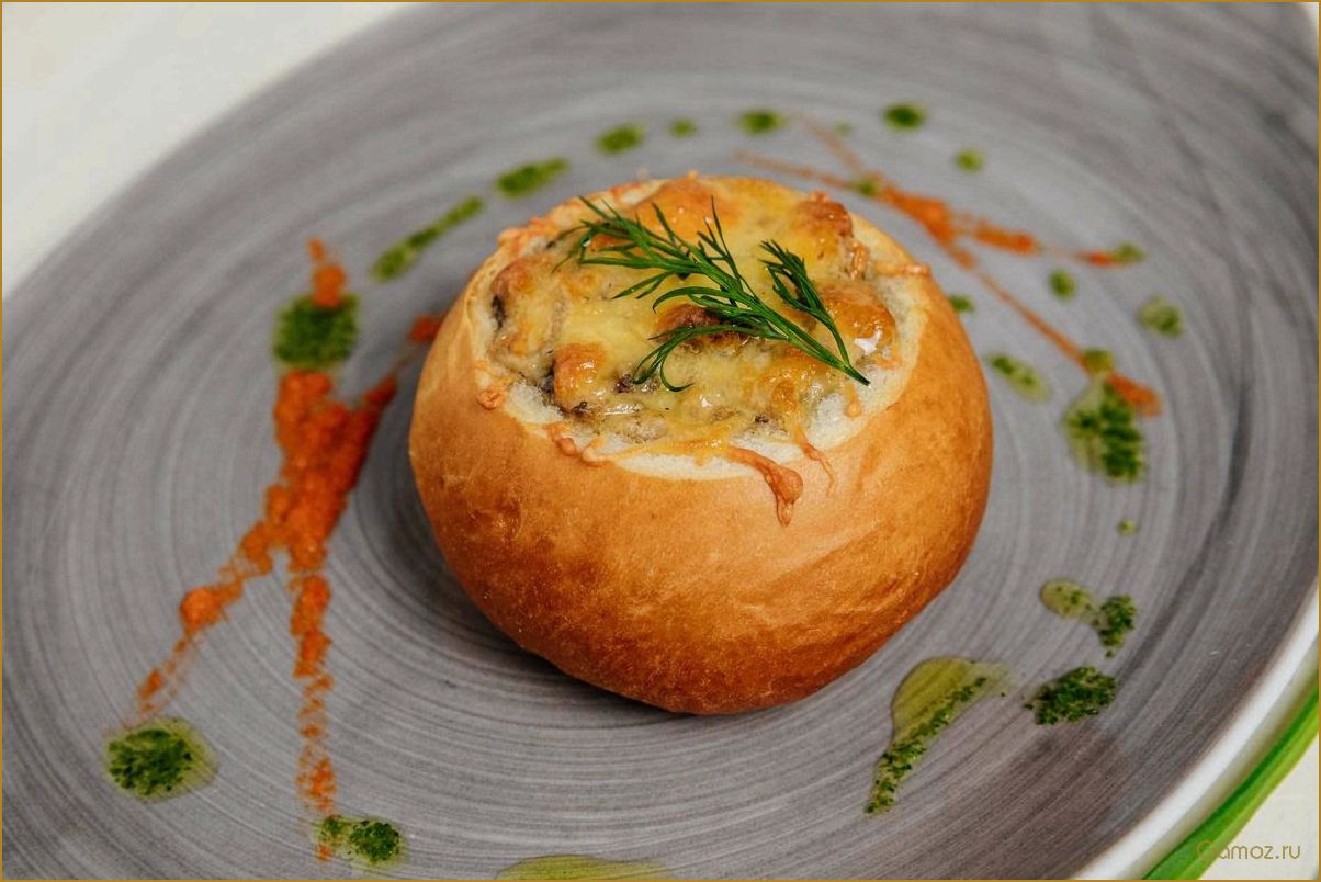 Рецепт приготовления сытной и вкусной яичницы в хлебном горшочке